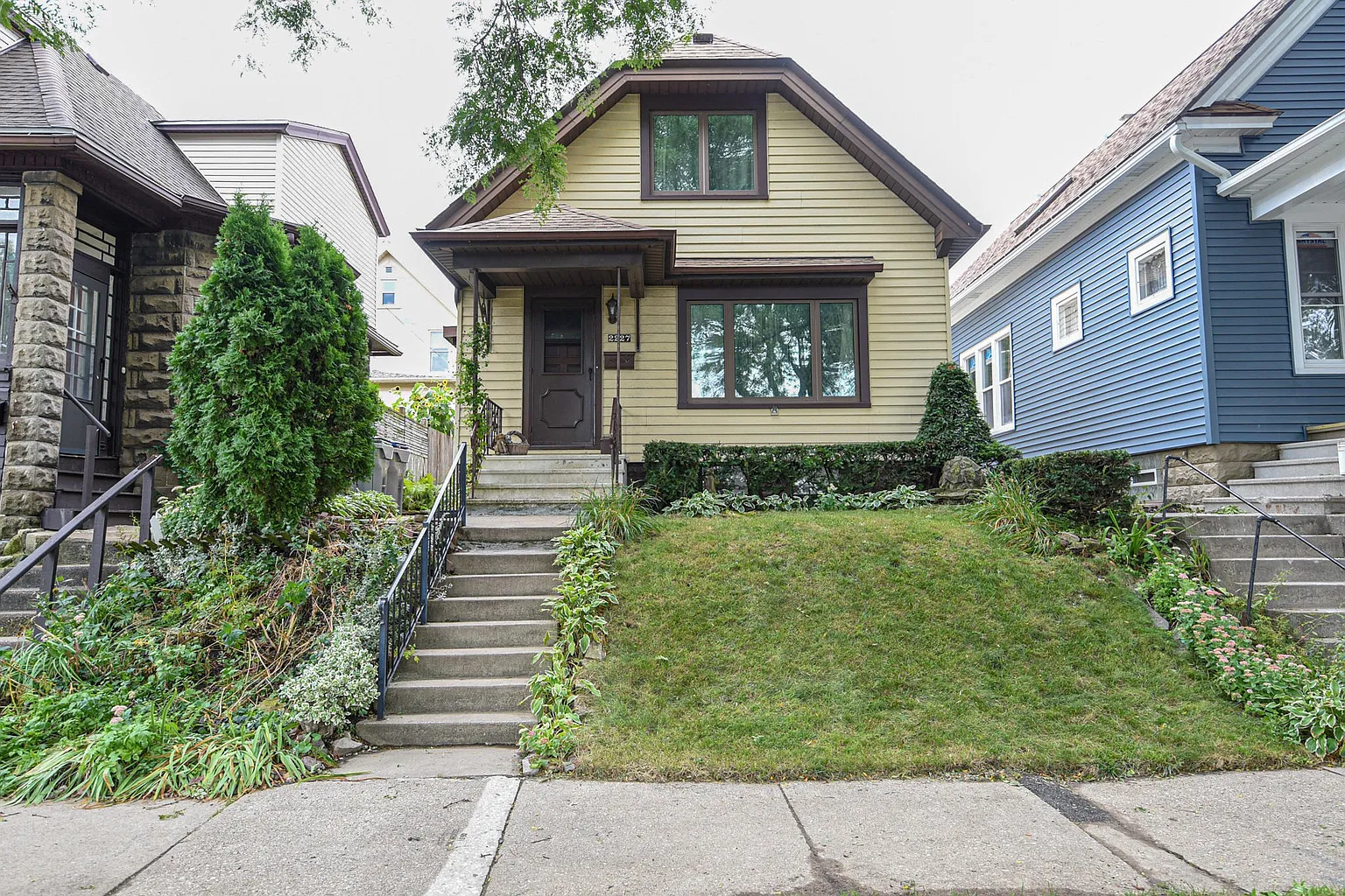 2227 E Oklahoma Ave photo 1