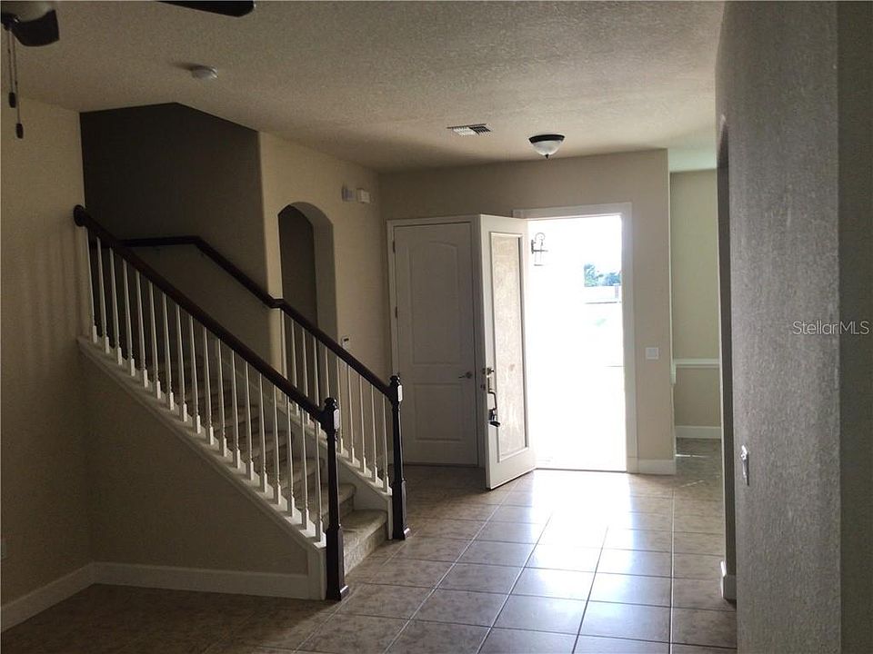 2nd image of 2882 Eastham Ln