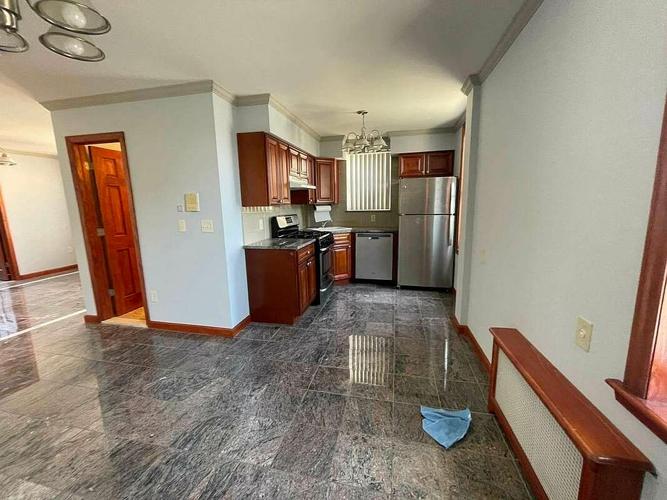 1st image of 20-65 31st St #B