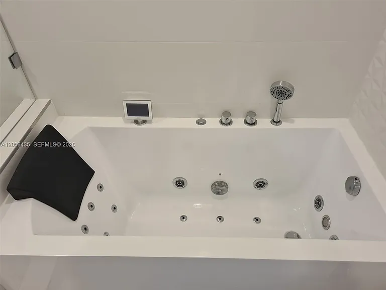 3001 S Ocean Dr #721 — Photo 16