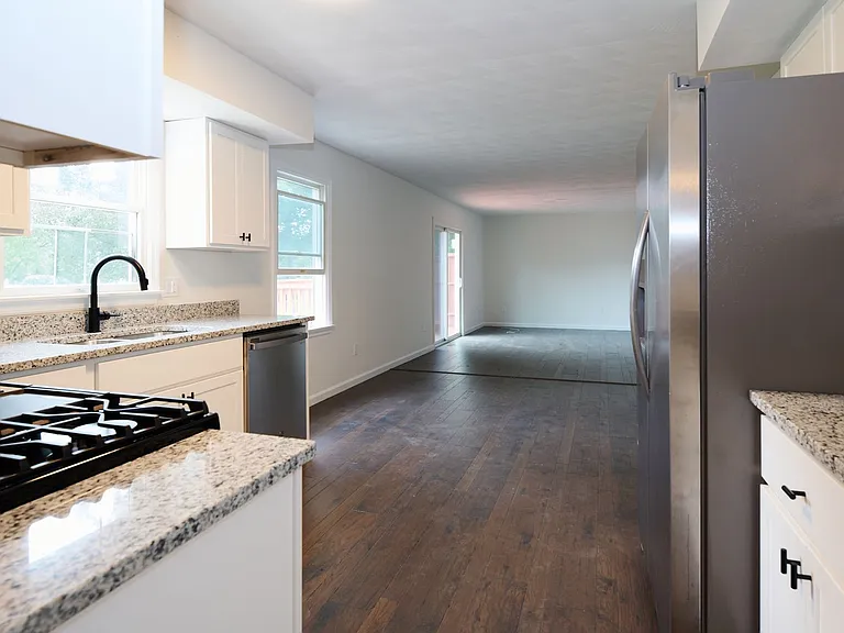 3017 Fairchild Ln — Photo 16