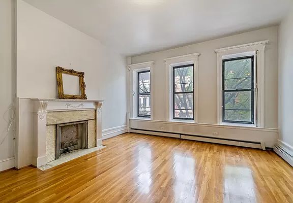 5th image of 226 W 137th St