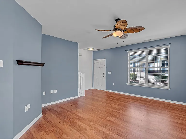 5324 Charmont Ct — Photo 5