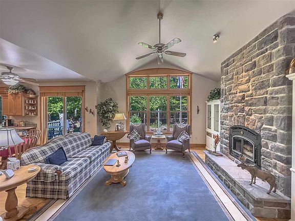 4th image of 4346 Lake Shore Dr