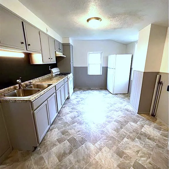 409 Ross St #1 — Photo 6