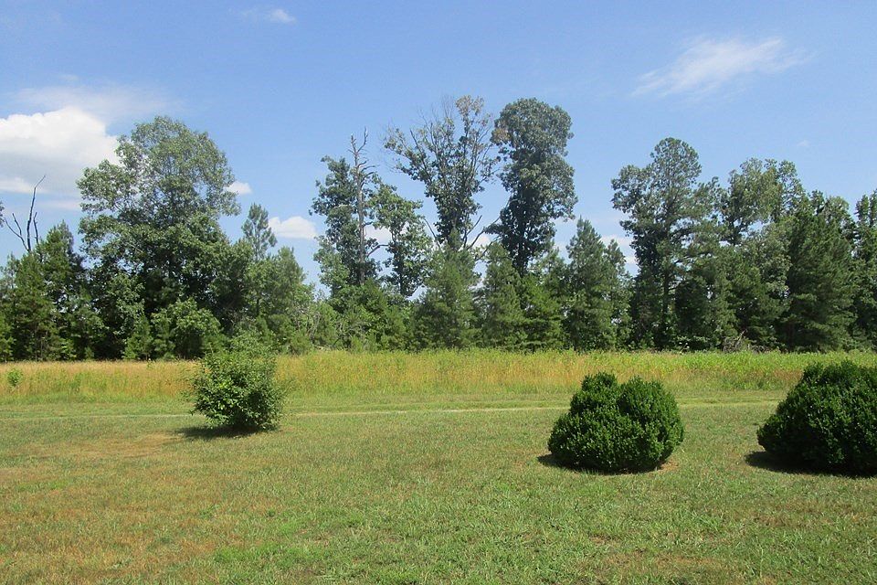 2nd image of 17808 Depot Rd