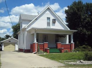6 E 1st St, Danville, IL 61832