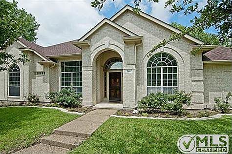 1st image of 908 Lazy Grove Ct