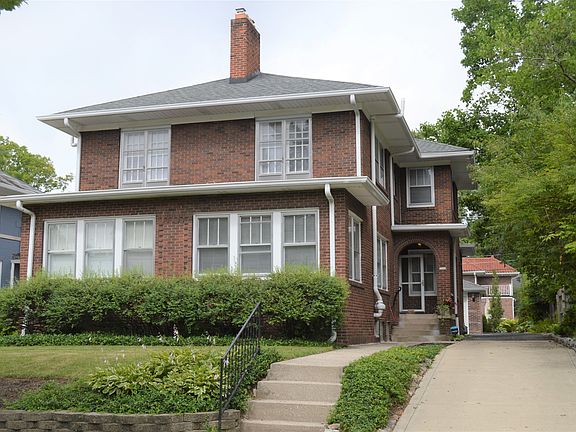2nd image of 5332/5334 N Delaware St