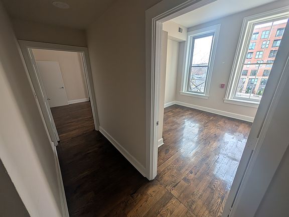 4th image of 311 E 13th St #3
