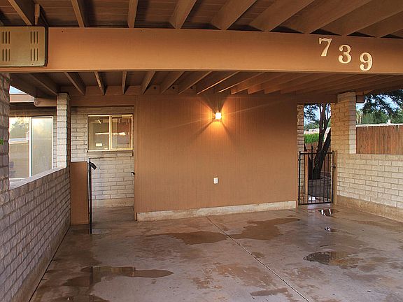 4th image of 739 S Mountvale Dr