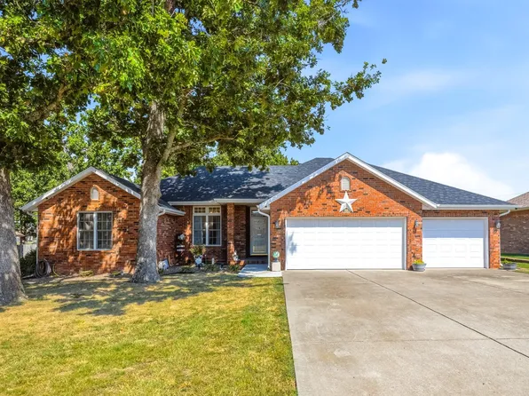 705 W Bryant Street, Nixa, MO 65714