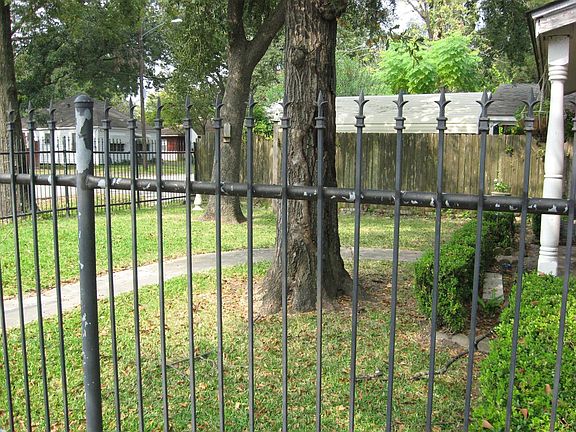 Another view of front yard