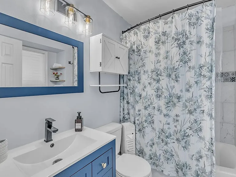 105 Tall Rock Ct — Photo 39