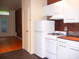 Rented by Brooklyn Heights Real Estate Inc