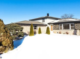 15613 Ridgeland Ave, Oak Forest, IL 60452