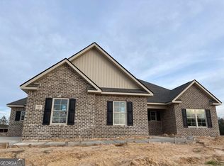 501 Capers Ln, Lizella, GA 31052