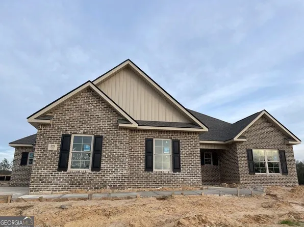 501 Capers Ln, Lizella, GA 31052