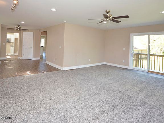 4th image of 46625 County Road 653