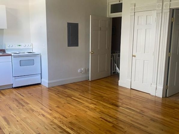 101-107 W Bridge St #3