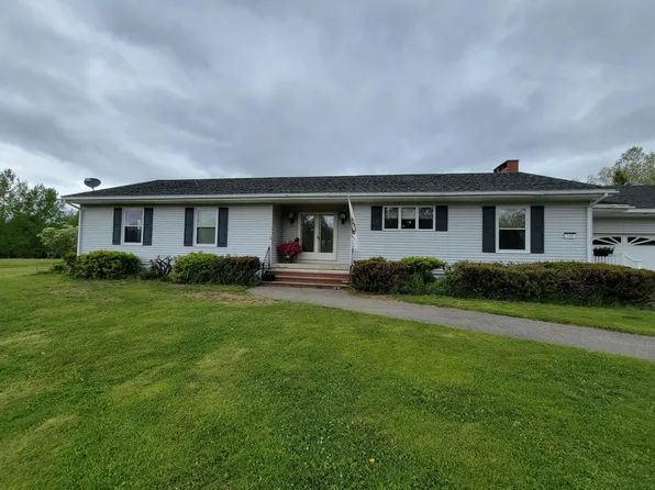 146 Garfield Street, Calais, ME 04619