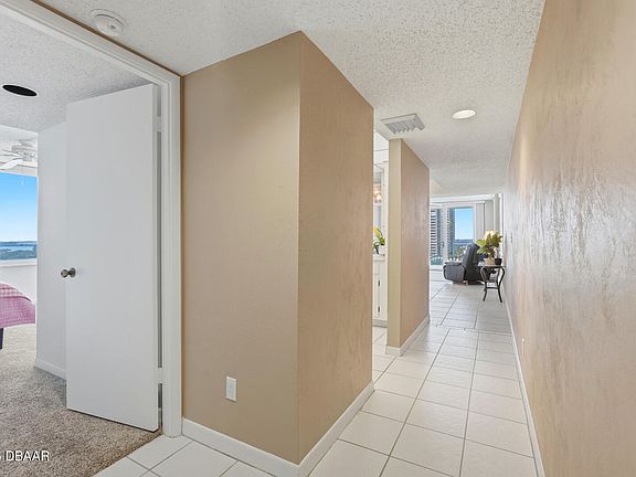 5th image of 3047 S Atlantic Ave APT 706