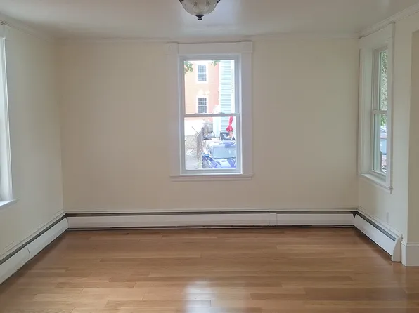 417 Main St #1, Haverhill, MA 01830