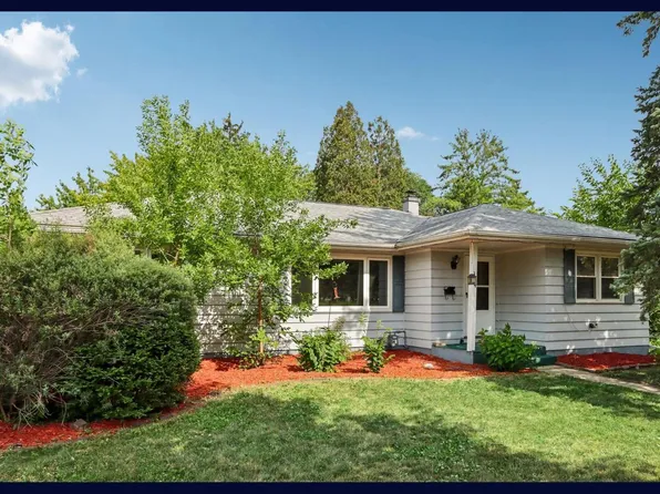 324 Roosevelt STREET, Fort Atkinson, WI 53538