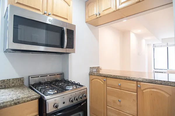 Rented by WAM Partners - William Moses Co. | media 36