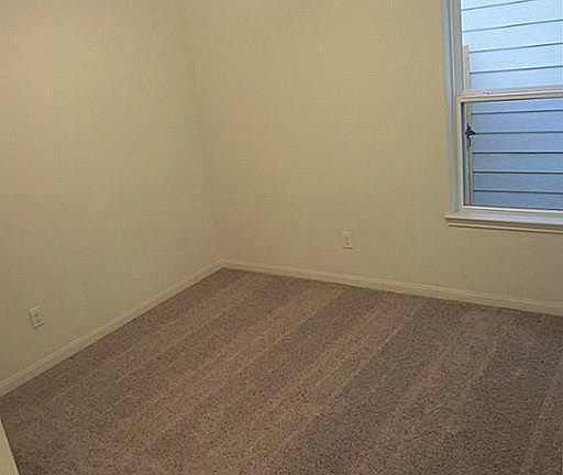 3rd image of 2059 Wilde Elm Dr