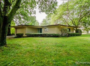 145 Higman Park Hl, Benton Harbor, MI 49022