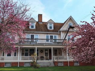 27 Allen Ave APT 2R, Pawtucket, RI 02860