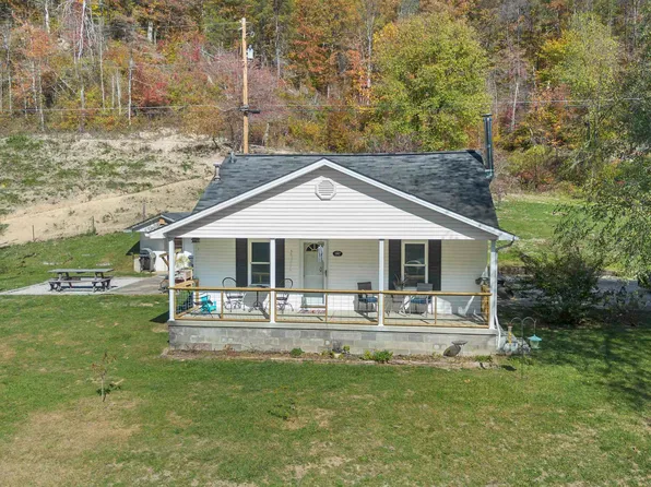 5887 Stinson Rd, Rush, KY 41168