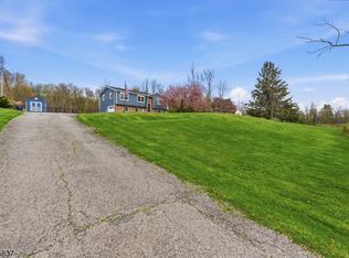 87 Mudtown Rd, Wantage Twp., NJ 07461