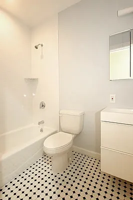Rented by Guardian Property Management of Brooklyn LLC | media 5