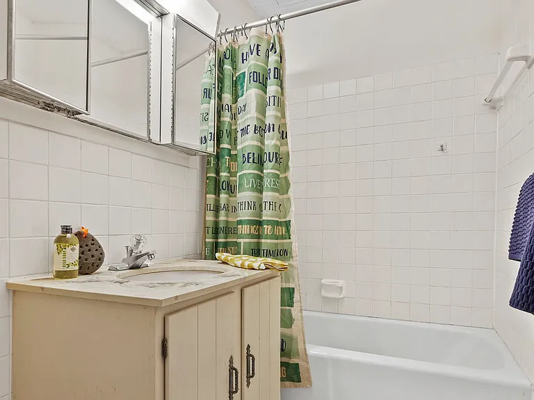 Classic bathroom