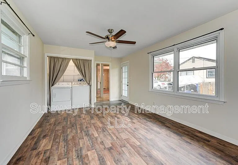 55 Nassau Rd — Photo 16