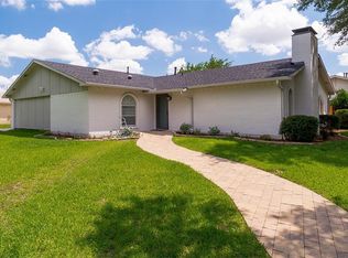 3108 Barton Rd, Carrollton, TX 75007