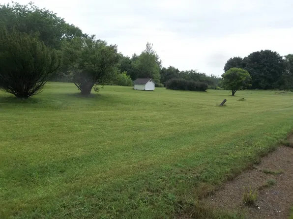575 Houlton Road, Baileyville, ME 04694