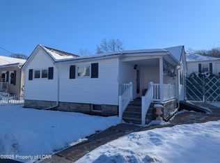 120 Old Boston Rd, Jenkins Township, PA 18640