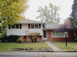 4135 Crain St, Skokie, IL