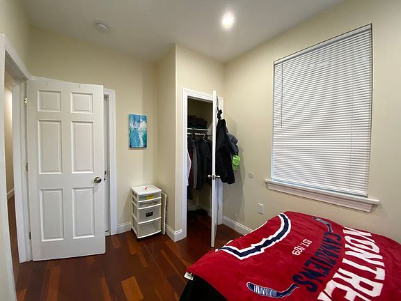 3rd image of 2221 N Park Ave Unit 1