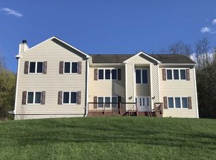192 E Hook Rd, Hopewell Junction, NY 12533