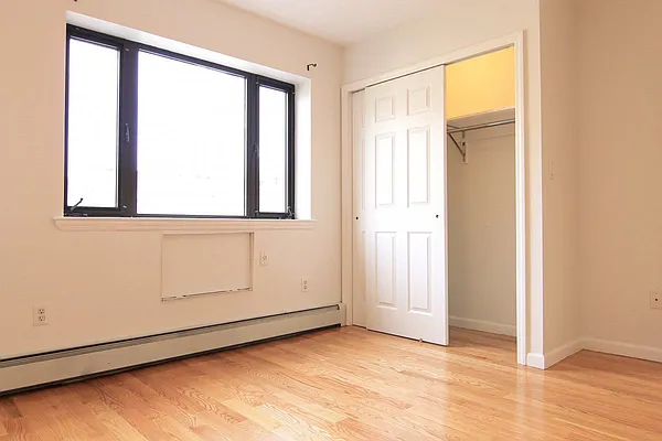 Rented by Bohemia Realty Group | media 18