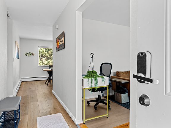Entry way to home