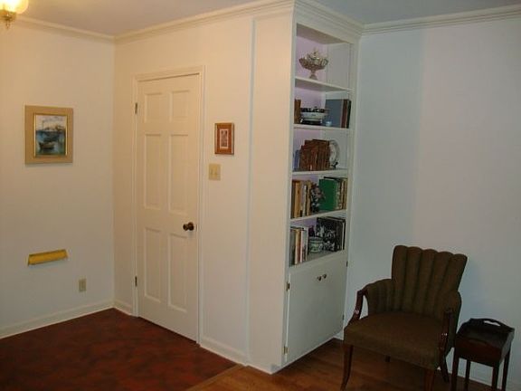 2nd image of 1514 Alvin St