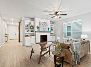 9173 Blackstone Dr, Aubrey, TX 76227