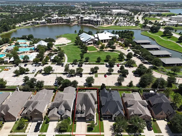 17915 Olde Oaks Estate Ct, Cypress, TX 77433