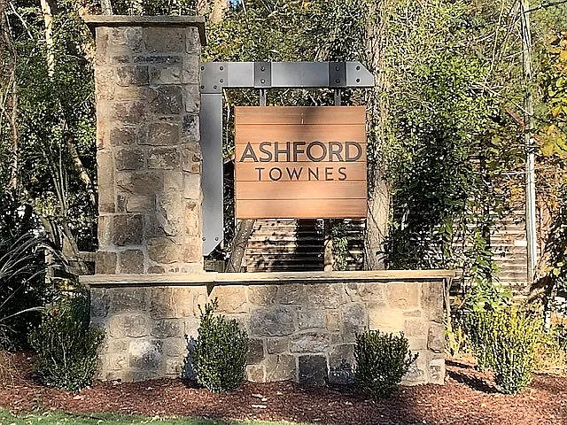 Ashford Townes — Photo 49