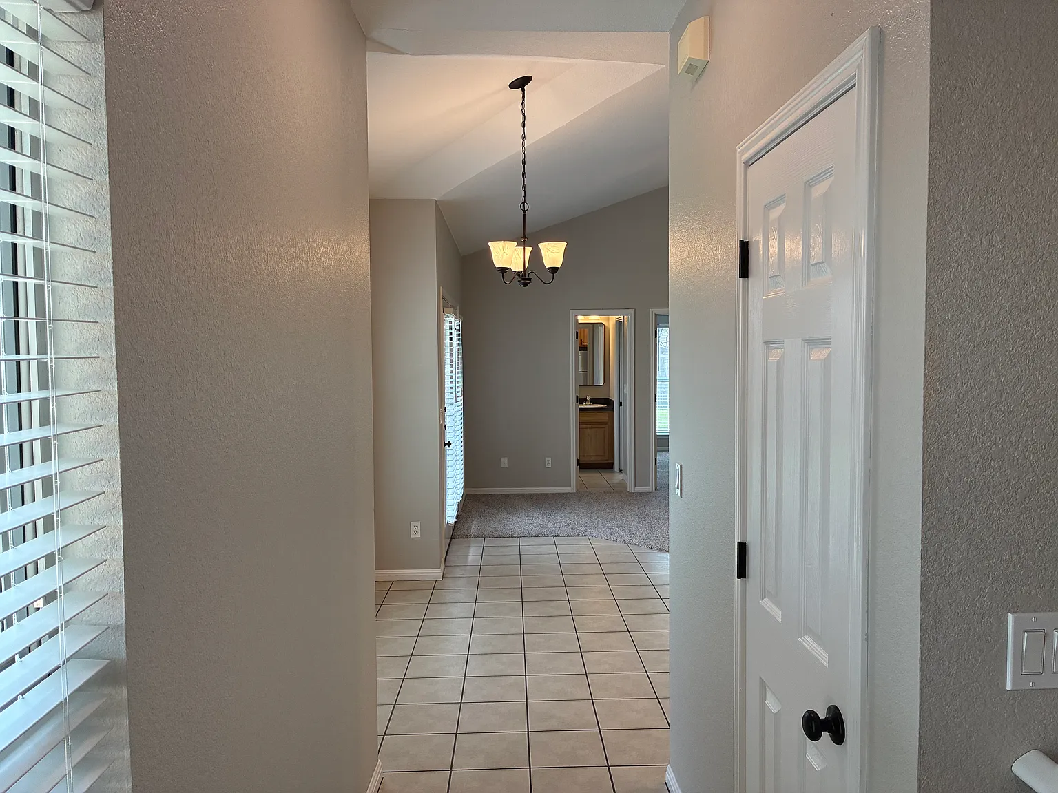 2 bed, 1405 sqft, $2,975 — Photo 2